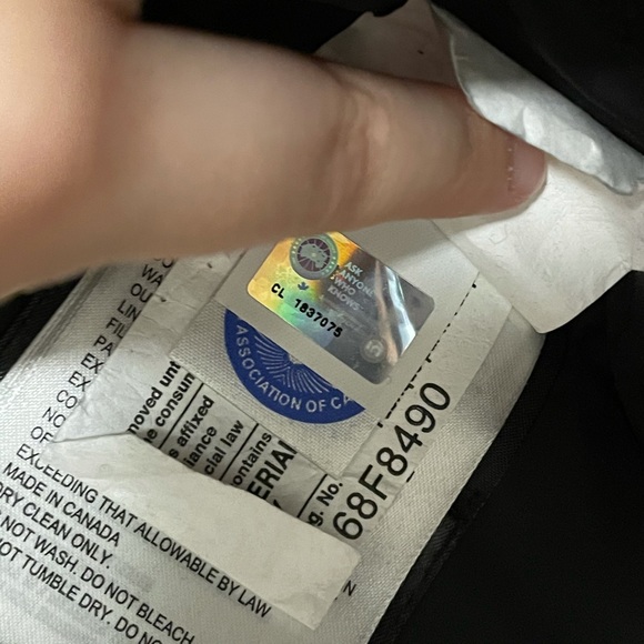 CANADA GOOSE JACKET - Picture 5 of 12